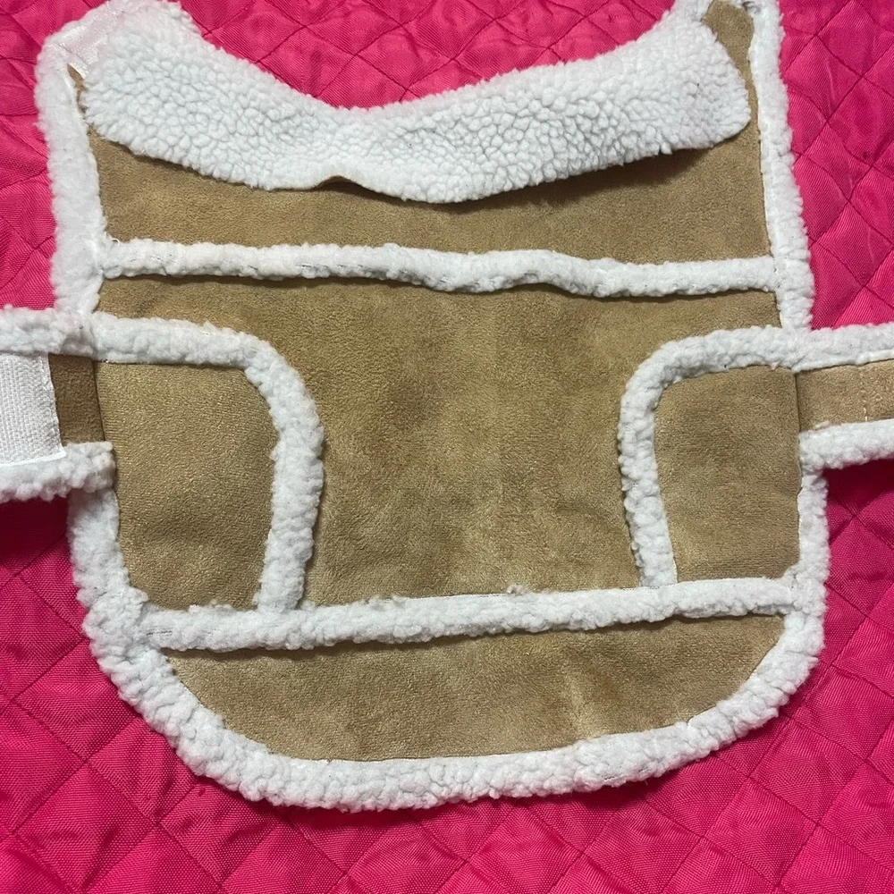 Pre loved medium dogs sweater